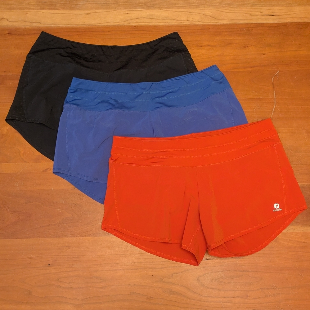 Bundle of 3 Oiselle Roga Shorts Size 6